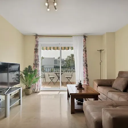 Con Piscina Y Paddel En Guadalmina Alta - Avia 2 3 Апартаменты