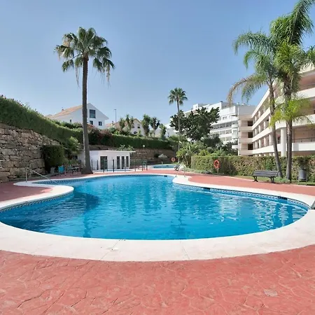 Con Piscina Y Paddel En Guadalmina Alta - Avia 2 3 * Marbellac