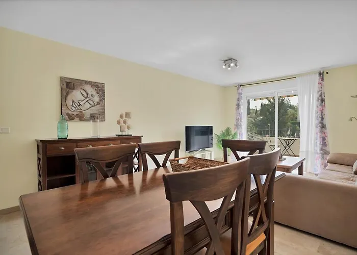 Con Piscina Y Paddel En Guadalmina Alta - Avia 2 3